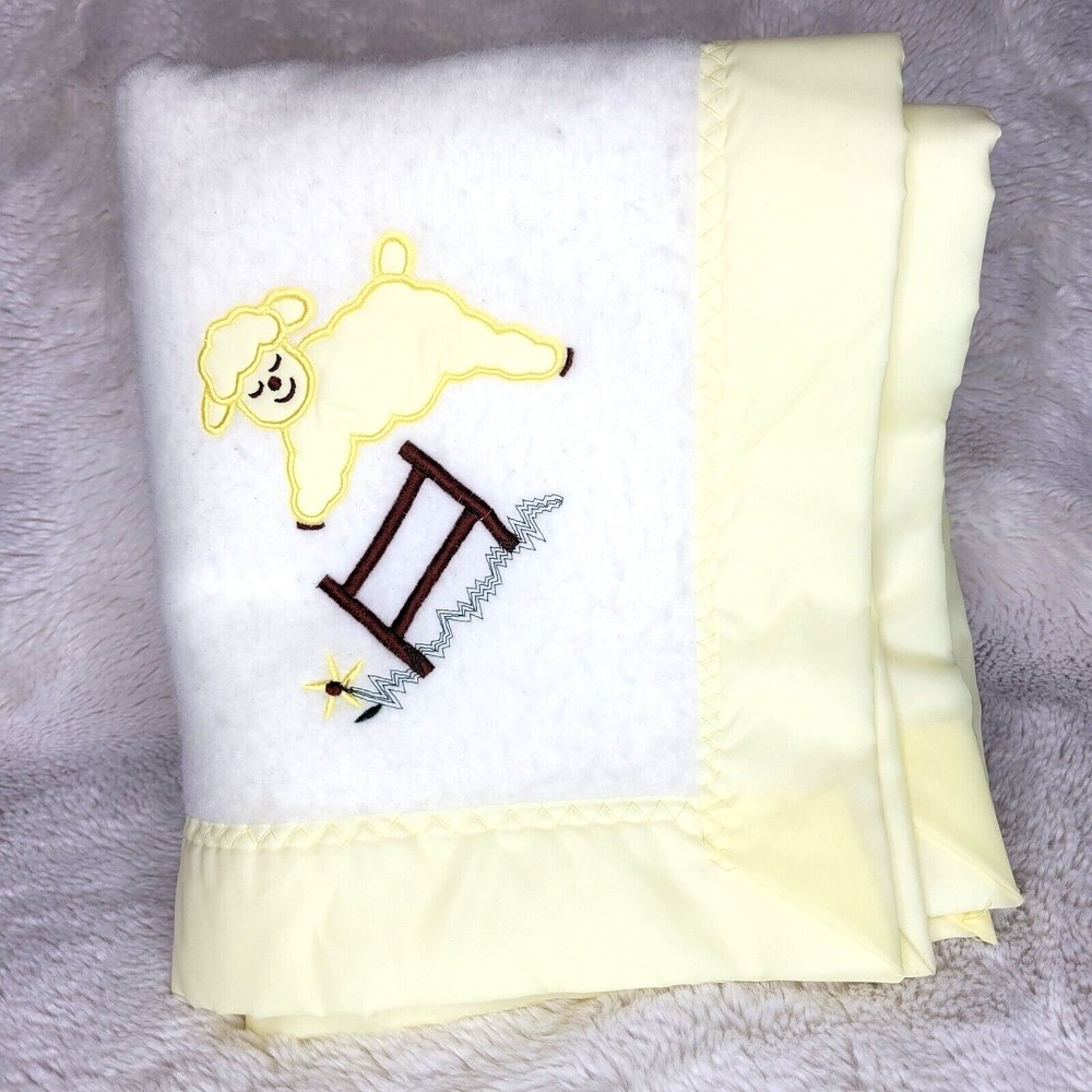 VTG Chatham Crib Baby Blanket Lamb Sheep White Yellow Satin Trim Acrylic 38x50